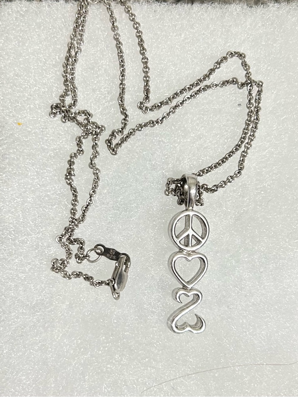 Jane Seymour Peace Love Open Hearts Stack Pendant 925 Sterling Silver JWBR
